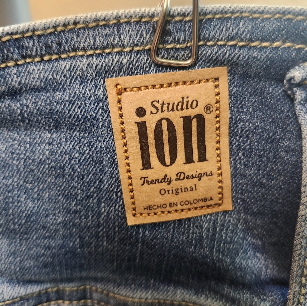 💝💝💝colombian Brand High Waist Dark Wash Flared Jeans💝💝💝 - Picture 4 of 6